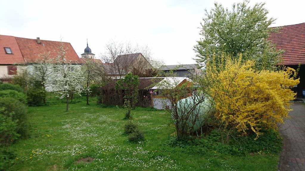 Ferienhaus Vom Bahratal Hausen  Εξωτερικό φωτογραφία