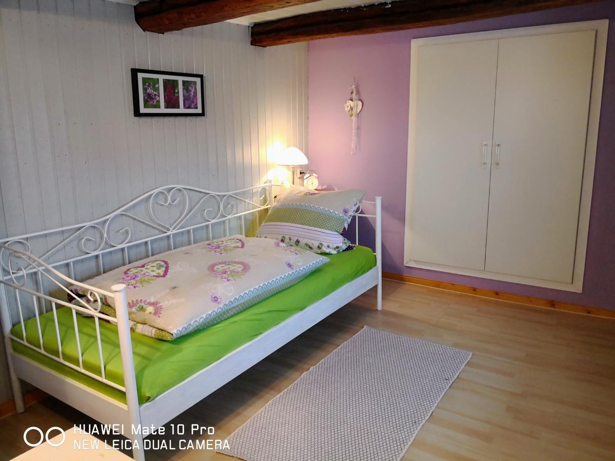 Ferienhaus Vom Bahratal Hausen  Εξωτερικό φωτογραφία