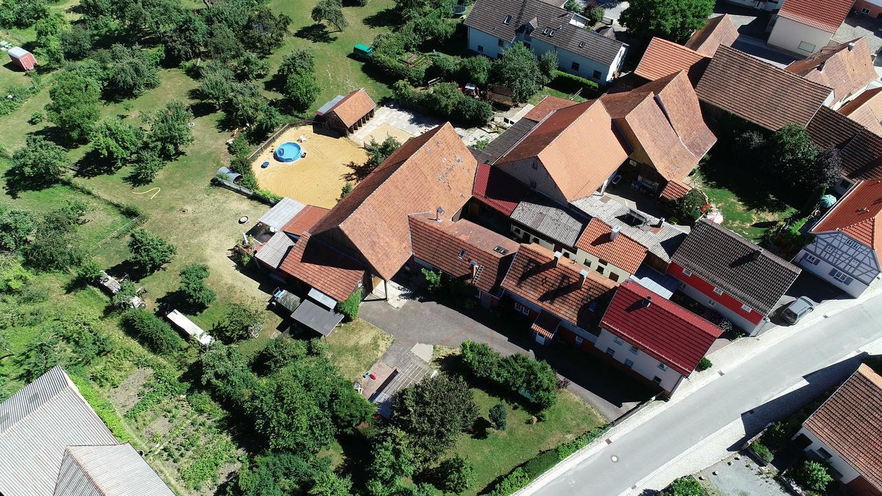 Ferienhaus Vom Bahratal Hausen  Εξωτερικό φωτογραφία